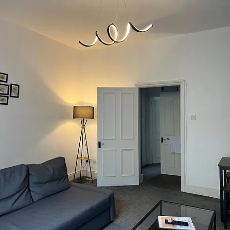 Cosy Meridian Place By Prescott Appartement Bristol